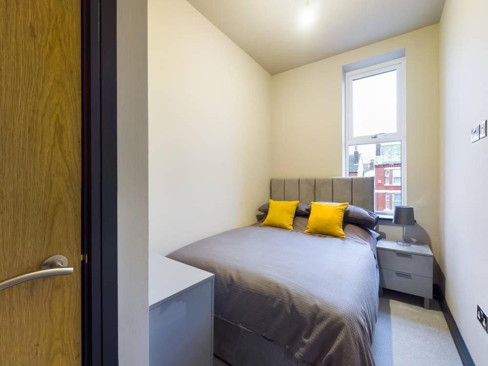 Gibson Manor Apartments Wallasey Bagian luar foto